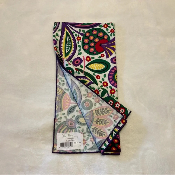 Vera Bradley Cloth Napkin Viva La Vera NWT - Picture 2 of 8